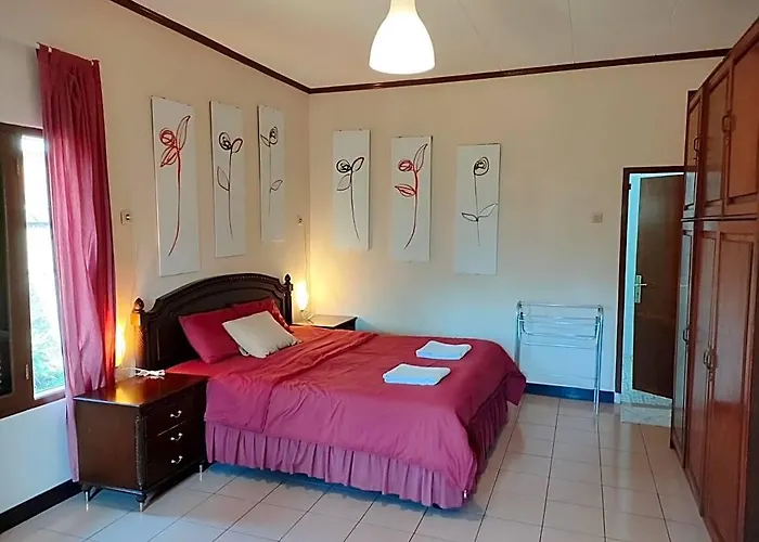 Villa Tunas Alam Mutiara Puncak